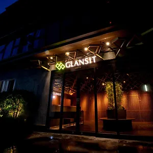 Hotel kapsułowy Glansit Kawaramachi, Kioto